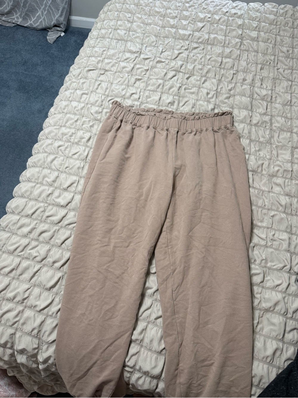 Pink Lily Women’s Elastic-Waist Joggers in Light Taupe
